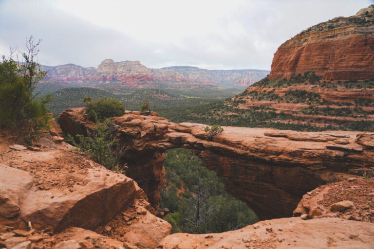 Conquering Devil’s Bridge in Sedona, Arizona: A Hiker’s Guide