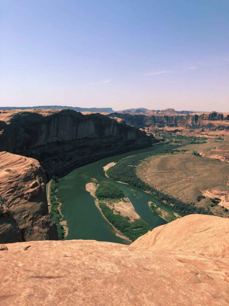 Moab-Canyon-View-Colorado-River